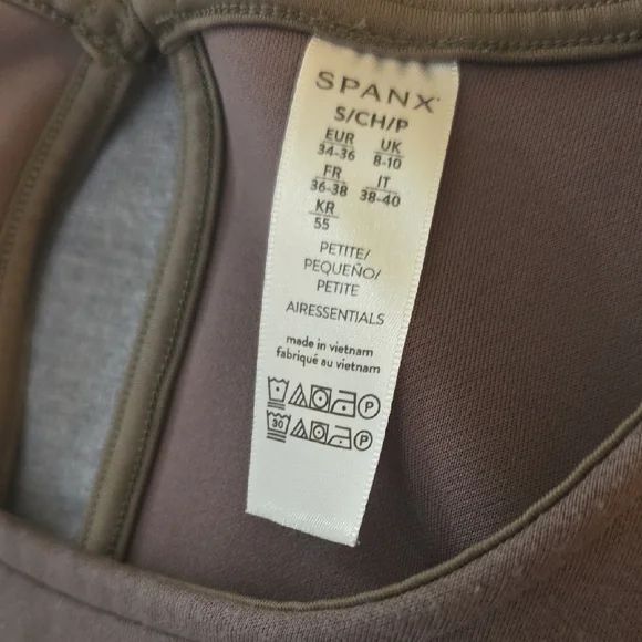 SPANX Airessentials Sleeveless Jumpsuit in Smoke - Picture 6 of 11